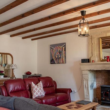 Lavender House - Traditional Stone House Oozing Charm And Character Cersay Extérieur photo